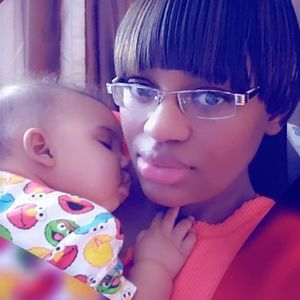 Meet your Posher, Kenisha